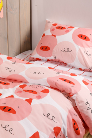 c4ce8bb2-9ba0-4435-98d6-d3fbe9fbc0ce