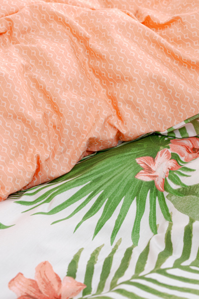 77a824e6-7ae5-49d3-8401-00a24443bca4